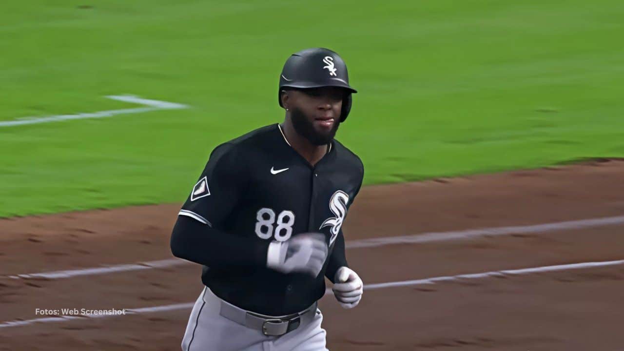 El grandesligas cubano Luis Robert Jr. se mantiene entre los jardineros más talentosos en MLB.