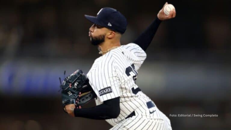 Devin Williams firma con New York Mets