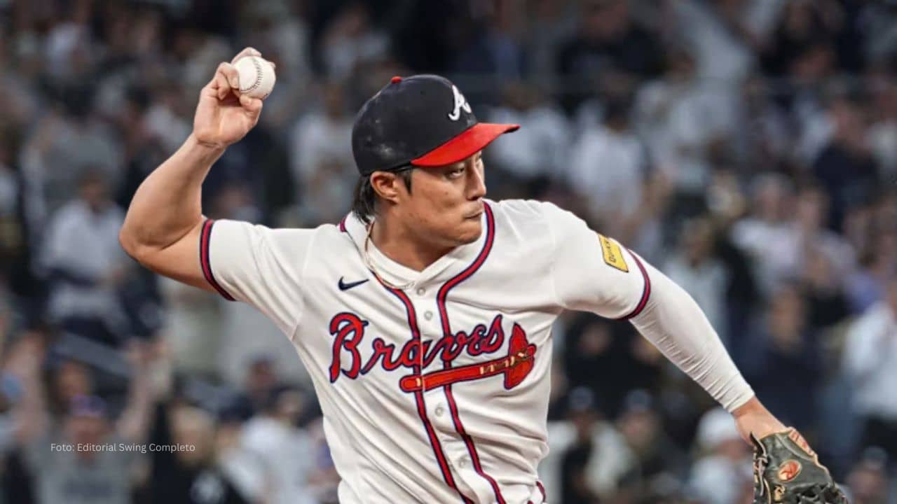 El pelotero asiático adquirido por Atlanta Braves ya se uniformó con el equipo en 2025 y ahora se estrenará en el Spring Training desde Florida.