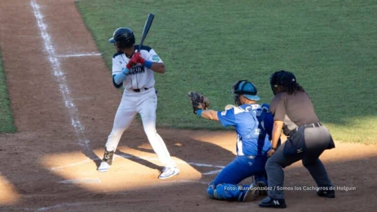 Industriales vs Holguin en Serie Nacional