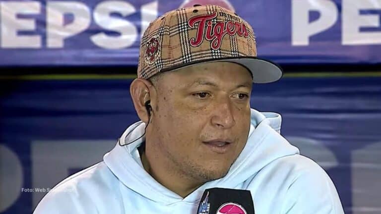 Miguel Cabrera en una entrevista en el Festival del Jonrón Pepsi