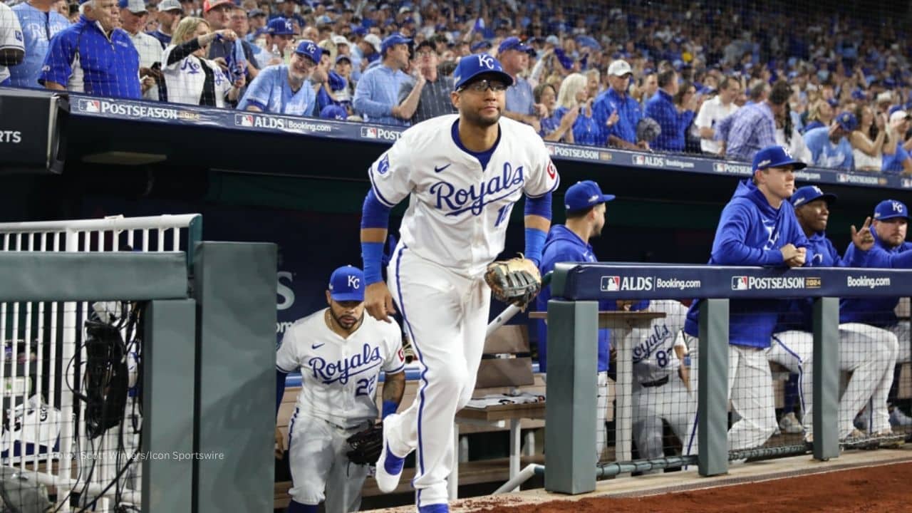 Yuli Gurriel, aún con 41 años de edad, se mantiene activo en el mundo de Grandes Ligas.