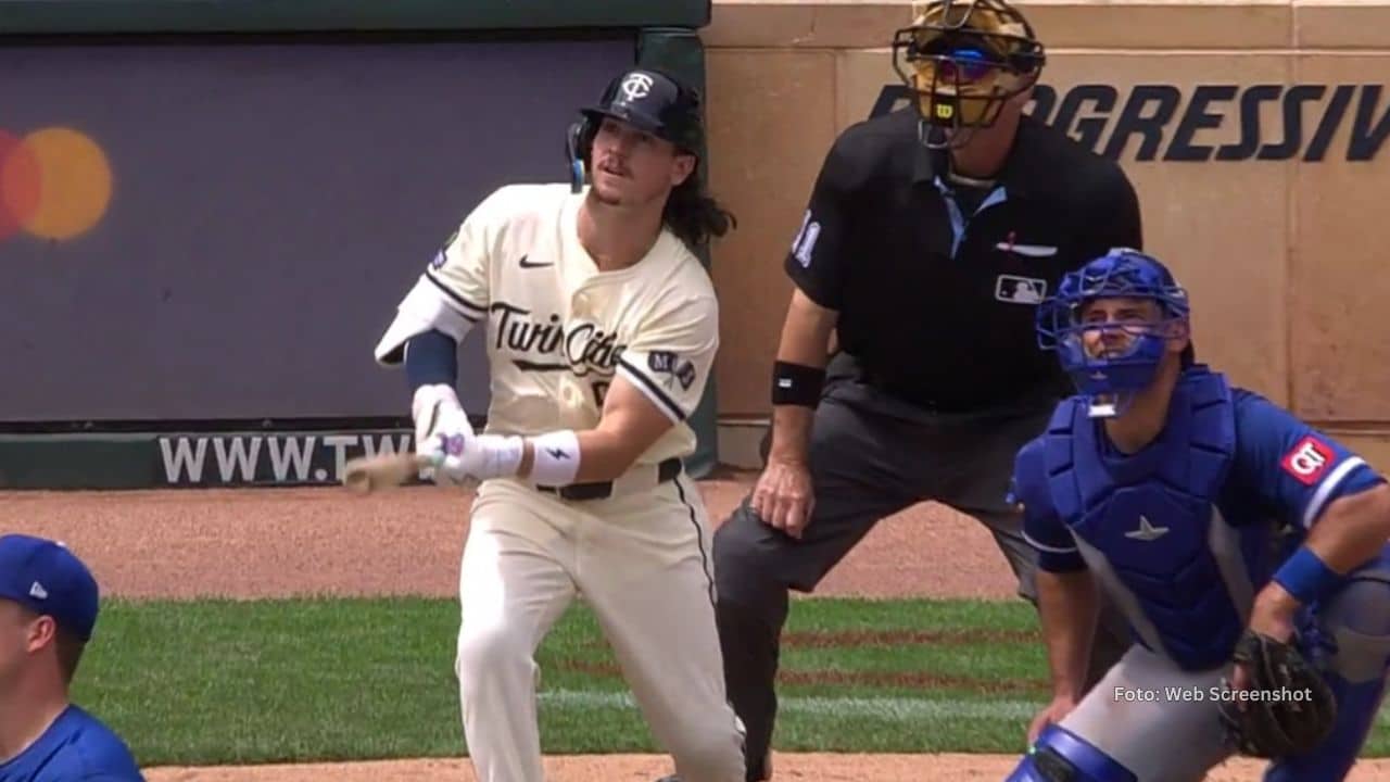 Dodgers reclaman a utility Ryan Fitzgerald