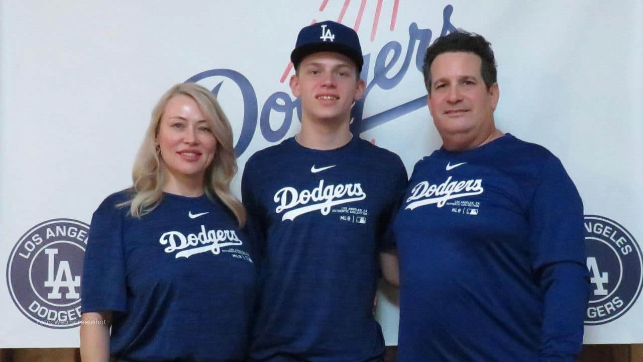 Ricardo Pulles, nacido en Rusia, llamó la atención de Los Angeles Dodgers por sus actuaciones en Europa.