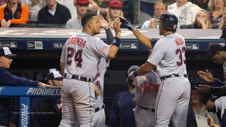 Miguel Cabrera y Steven Moya. Foto: Frank Jansky/Icon Sportswire