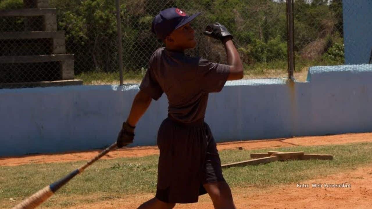 Pittsburgh Pirates firma a Wilton Guerrero Jr