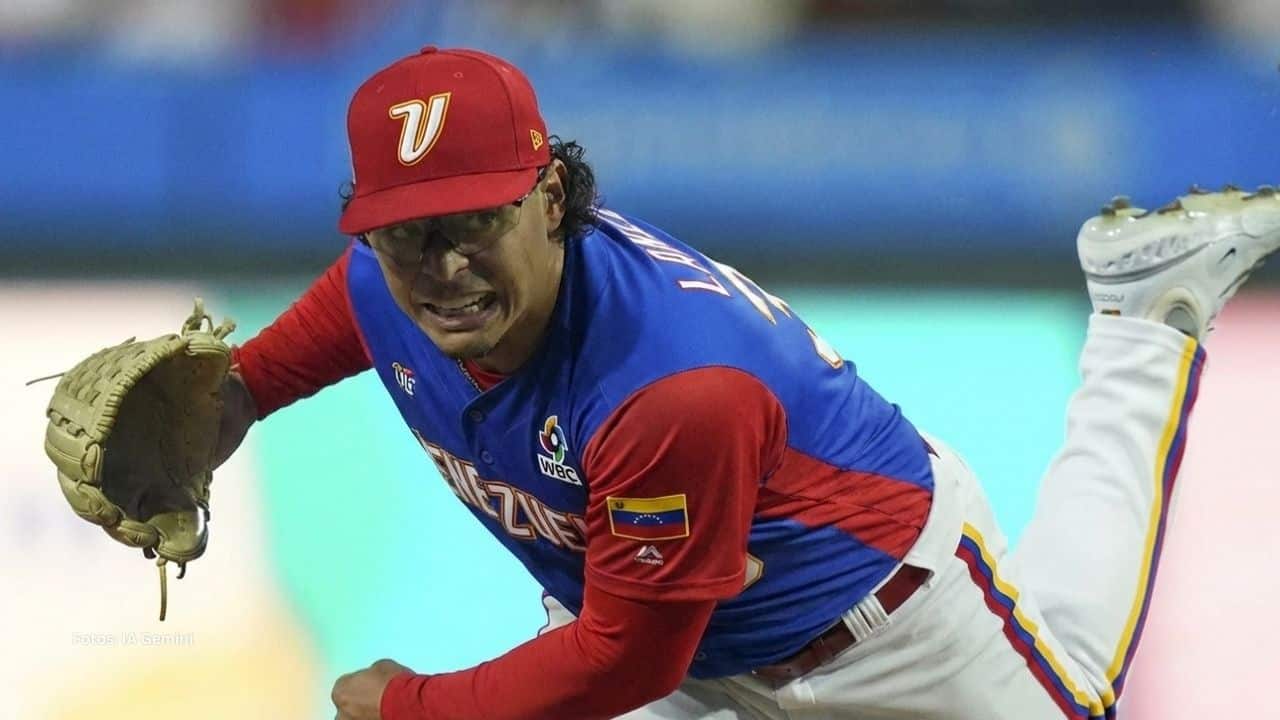 El lanzador venezolano Jesús Luzardo consiguió en 2025 su mayor número de victorias, con 25.