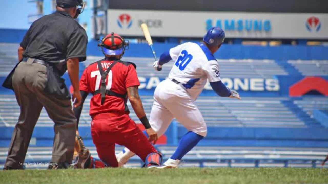 Los conjuntos de Industriales y Mayabeque efectuaron este domingo, 25 de enero, el quinto duelo de los playoffs del beisbol cubano
